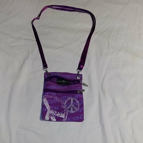 Robin Ruth Handbags - Robin Ruth Cross body purse